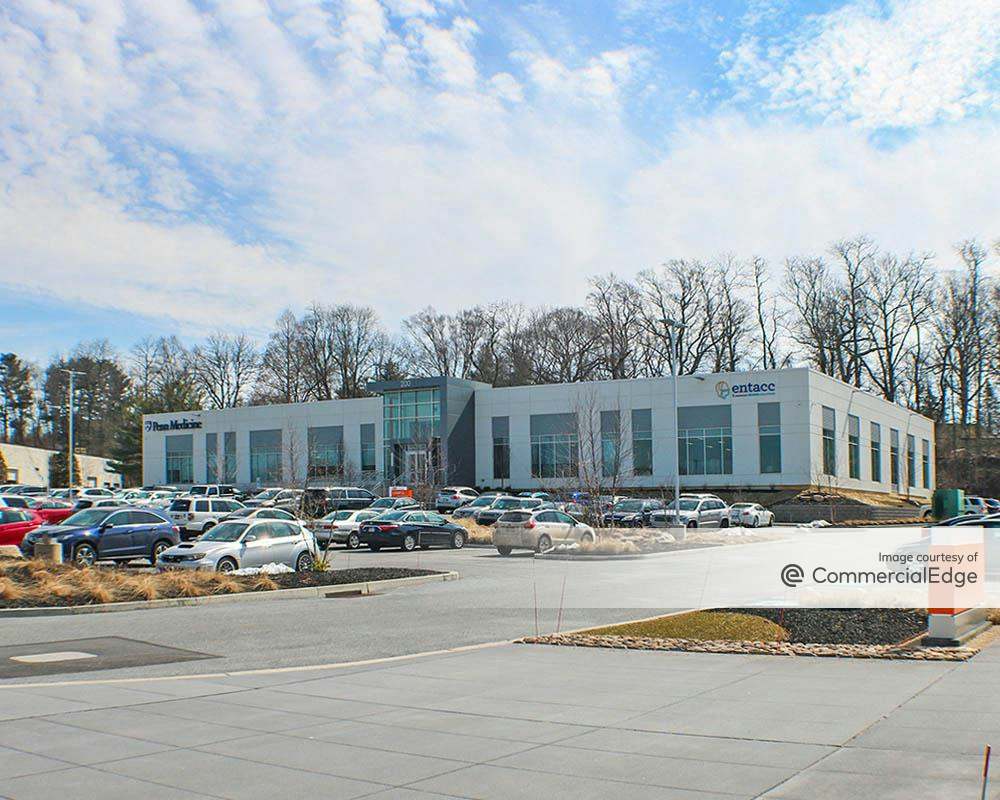 The Campus 200 & 400 Willowbrook Lane 200 Willowbrook Lane, West